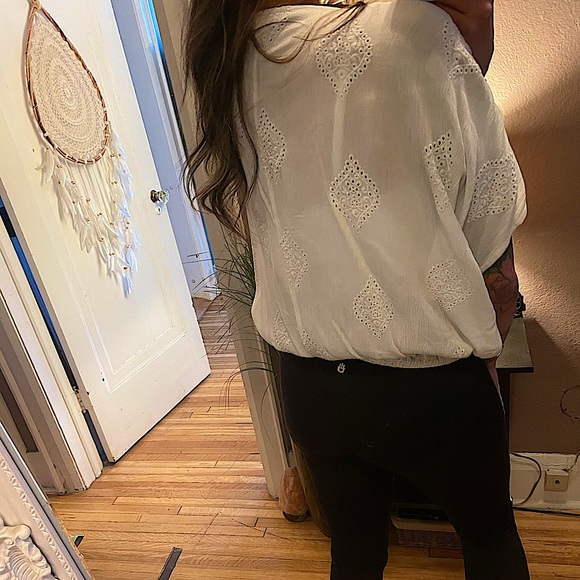 Boho Embroidered Blouse - Picture 5 of 16